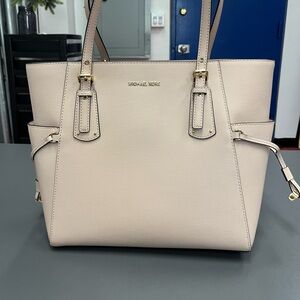 Michael Kors Tote bag